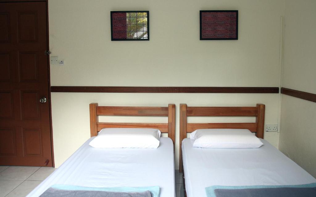 Morning Glory Guest House Кучинг Номер фото