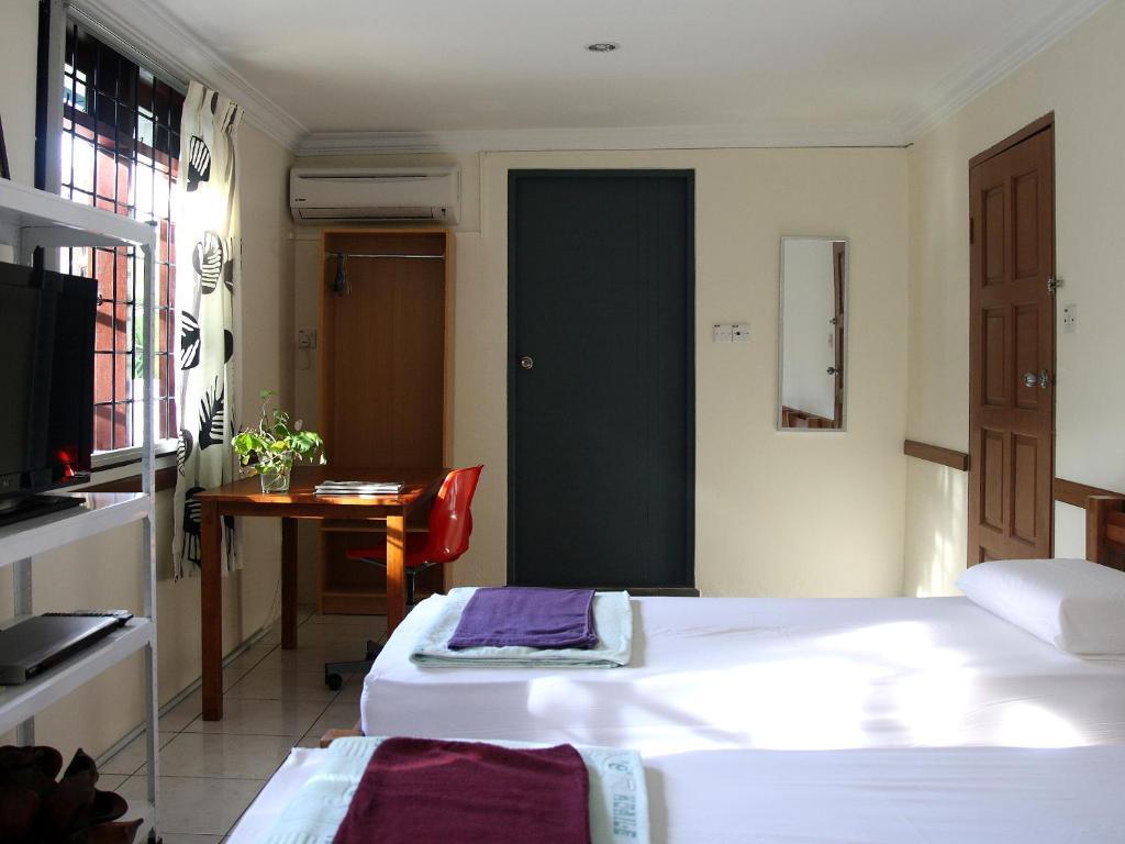 Morning Glory Guest House Кучинг Номер фото