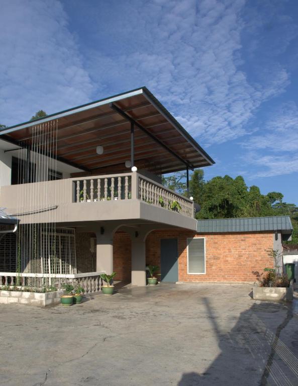 Morning Glory Guest House Кучинг Экстерьер фото